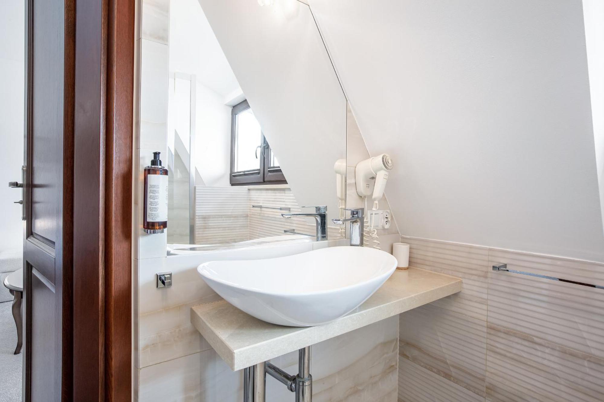 Bed & Breakfast Columbus - Limanowskiego 1 Ustka