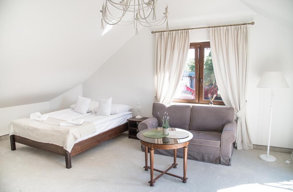 Columbus - Limanowskiego 1 Bed & Breakfast